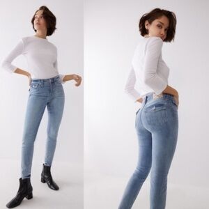 NWT TRUE RELIGION JEANS